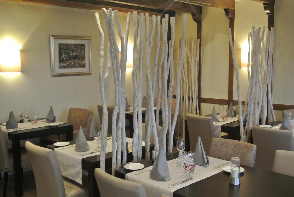Hotel Saint Fiacre Буршайд Екстериор снимка