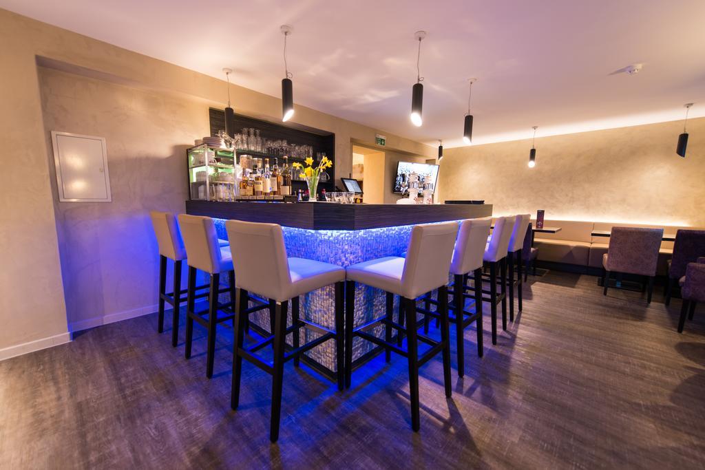 Hotel Saint Fiacre Буршайд Екстериор снимка