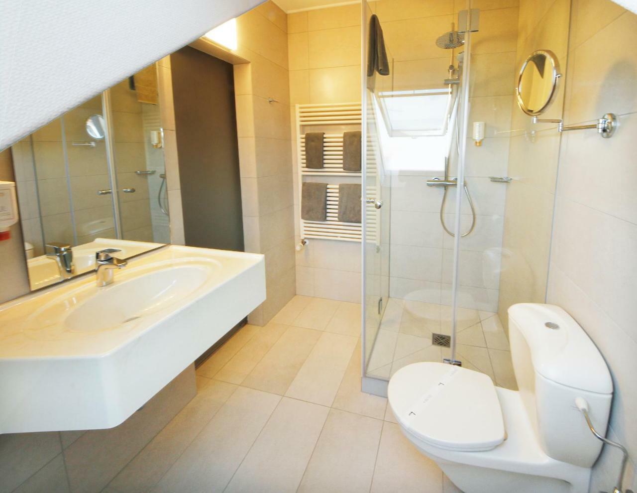 Hotel Saint Fiacre Буршайд Екстериор снимка