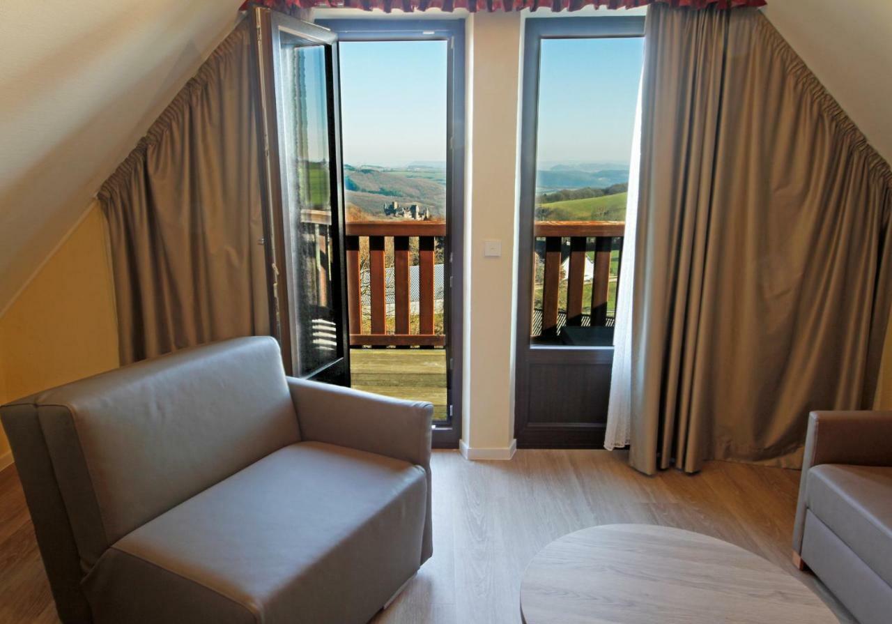 Hotel Saint Fiacre Буршайд Екстериор снимка
